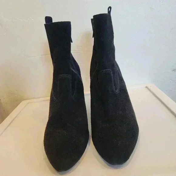 Pelle in Moda black suede leather western style booties - Picture 2 of 6